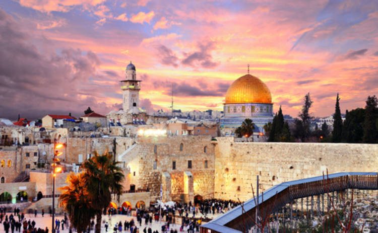 Пасха 2016: Интер покажет схождение Благодатного Огня в Иерусалиме