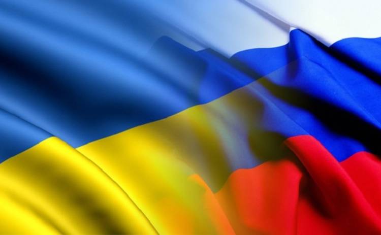 В России умудрились перепутать собственный флаг с украинским (фото)
