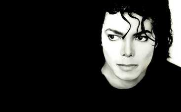 Лучшие флешмобы памяти Майкла Джексона (видео)
