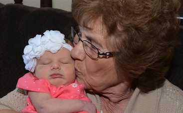 86-летняя американка стала 86-й раз бабушкой (видео)