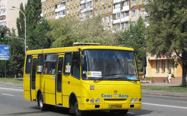 Пассажиров киевских маршруток решили штрафовать