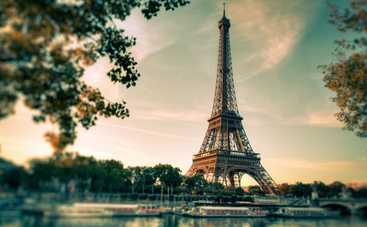 Прогулка с запахом и вкусом Парижа (фото)