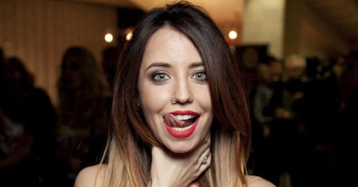 Надя Дорофеева продолжает собирать комплименты (фото) - tv.ua