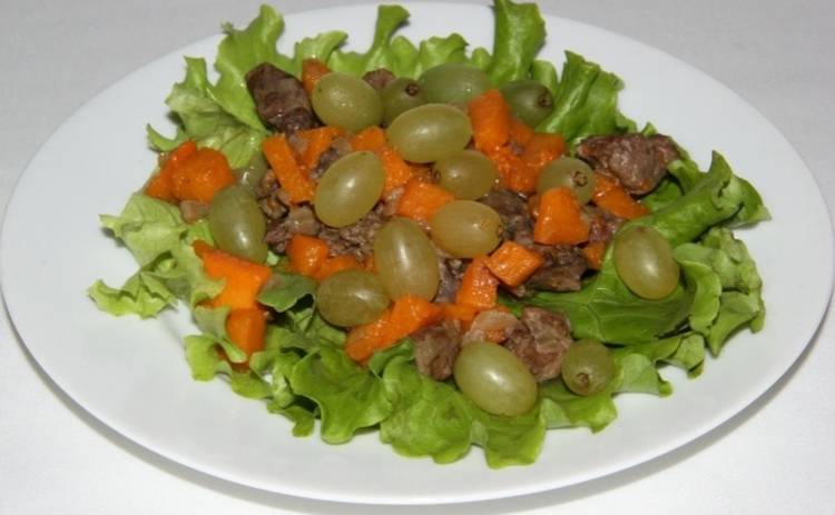 Салат с виноградом «Теплая осень» (рецепт)