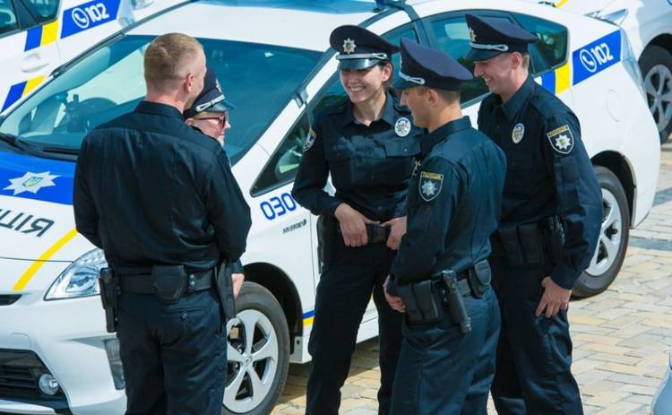 Украинские полицейские пересядут на экономные «гибриды» (фото)