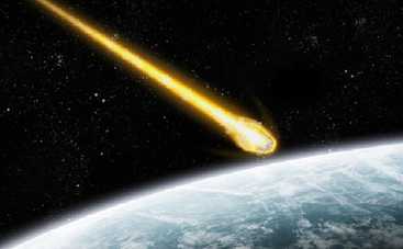 К Земле несется гигантский астероид