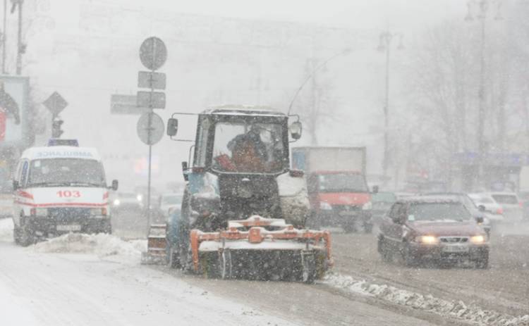 Украинцы готовятся к резкому ухудшению погоды