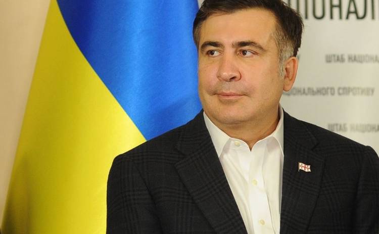 Саакашвили идет митинговать за роспуск Рады