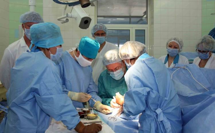 Израильские врачи пересадили парню его собственное сердце