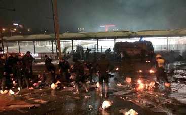В Стамбуле прогремел мощный взрыв (видео)