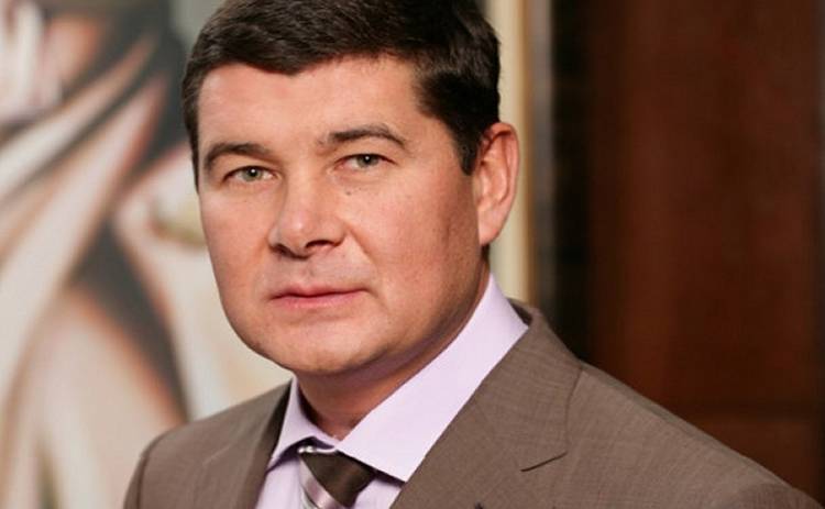 Интерпол отказался объявлять Онищенко в международный розыск