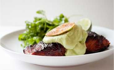 Роскошный обед: тилапия с соусом «Изумрудная феерия» (виде-рецепт)
