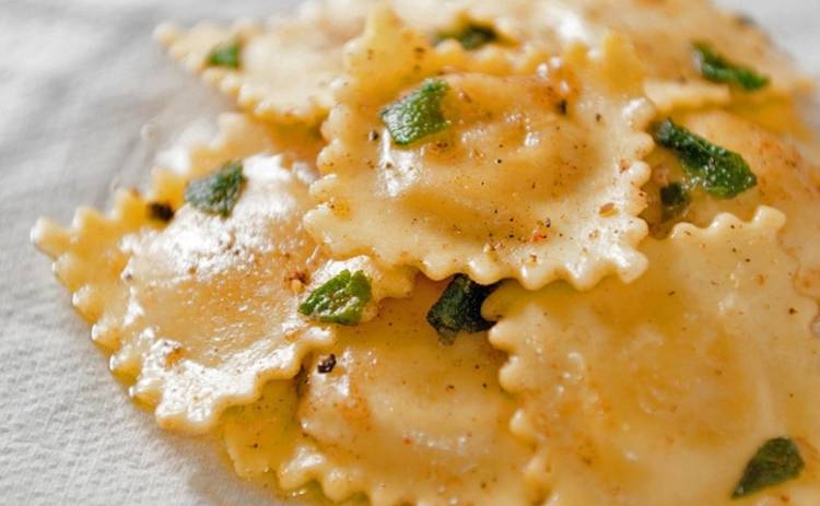 Италия на украинской кухне: сырные равиоли с тыквенным муссом