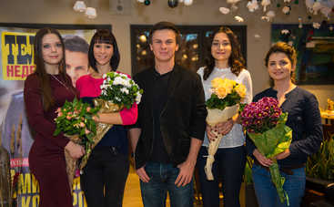 Дмитрий Комаров ходит на свидание с четырьмя девушками сразу