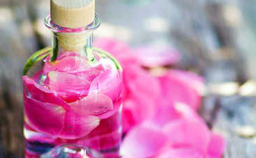 Цветочная вода: омолаживаем кожу лица