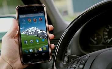 5 опасных мифов об использовании телефона за рулем