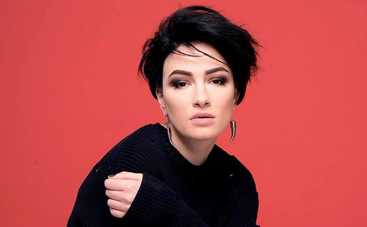 Анастасия Приходько пытается избавиться от пагубной привычки