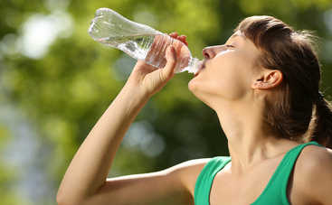 Почему нельзя пить слишком много воды