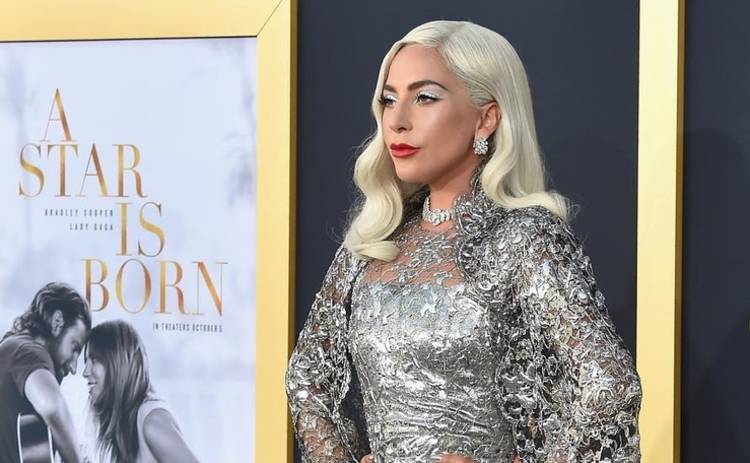 Леди Гага закрутила роман с голливудским актером, СМИ назвали имя