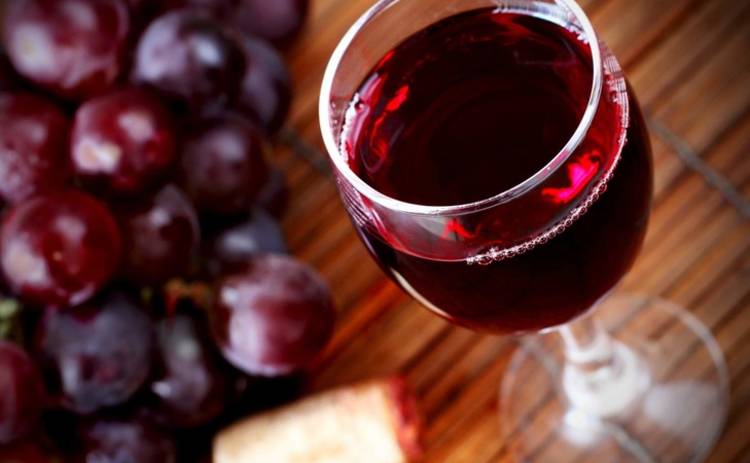 Хитрости для леди: 5 способов не пьянеть от вина так быстро