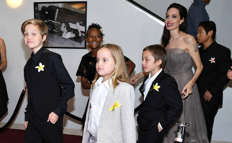Дети голливудских звезд шокировали общественность своими нарядами