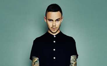 Хит Артема Пивоварова стал саундтреком сериала «Зоя»