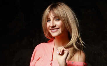 Леся Никитюк засветила округлившийся животик