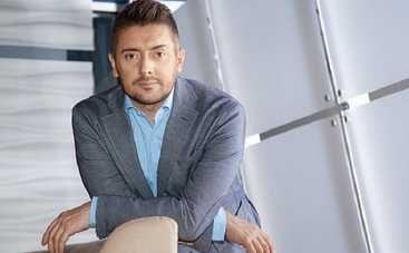 «Она боролась и пыталась спасти»: ведущий Алексей Суханов рассказал о личном