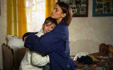 Не женская работа: смотреть онлайн 9 серию (эфир от 22.04.2019)