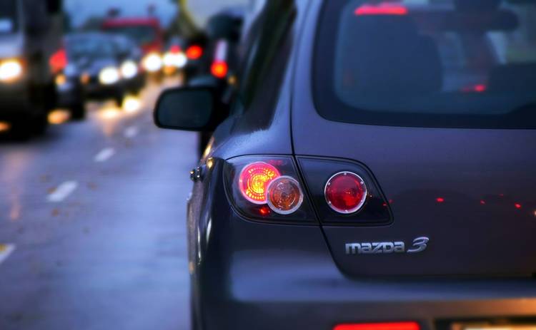 Светотехника в автомобиле: почему нужно проверять фары и сигнальные огни