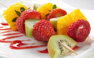 Деликатные фруктовые шашлычки (рецепт)