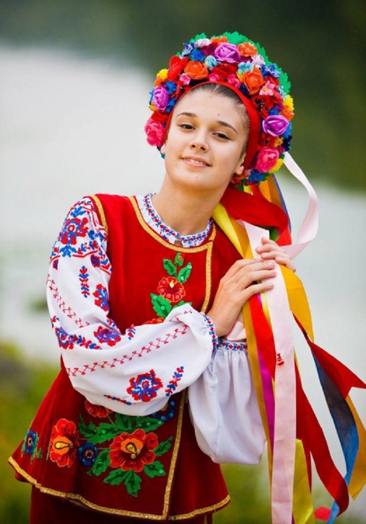 Русский народный костюм. Женский головной убор - Кика